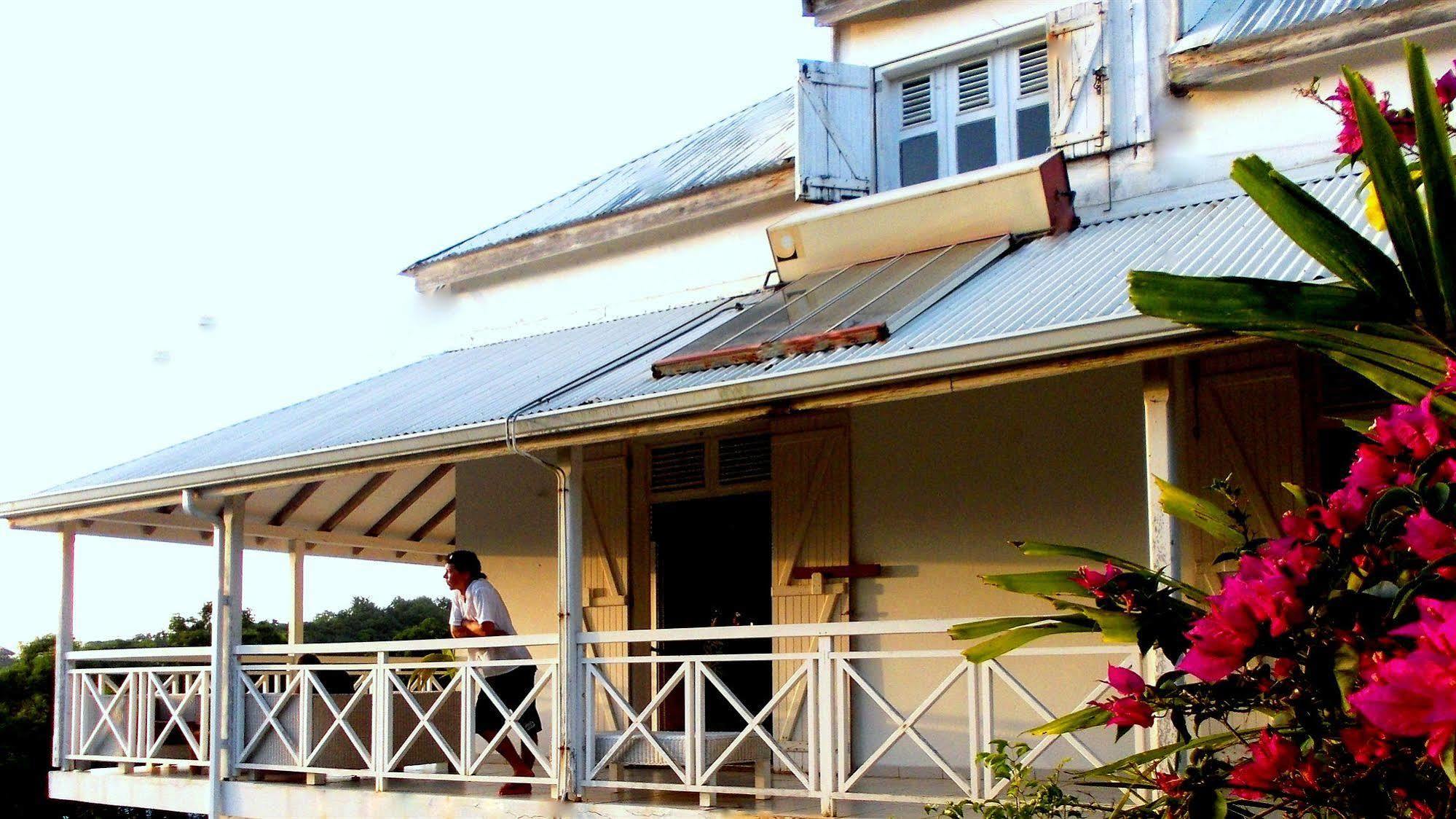 E.Gwada Hostel Le Gosier  Εξωτερικό φωτογραφία
